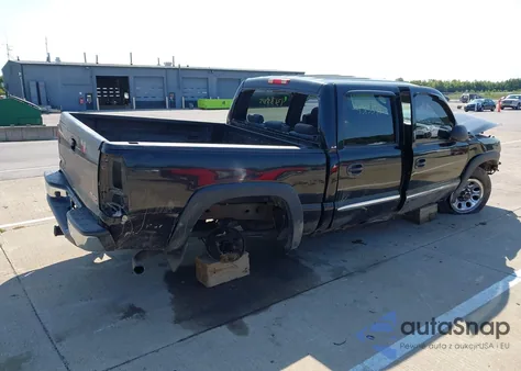 2005 GMC Sierra 1500 Sle z USA, uszkodzony, nr VIN 2GTEC13T951158082